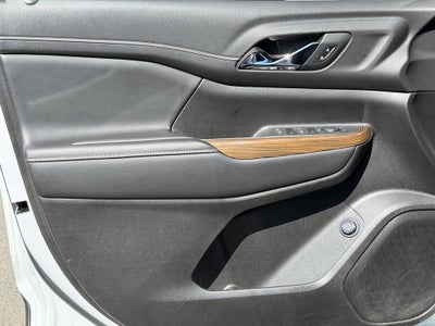 2022 GMC Acadia SLE