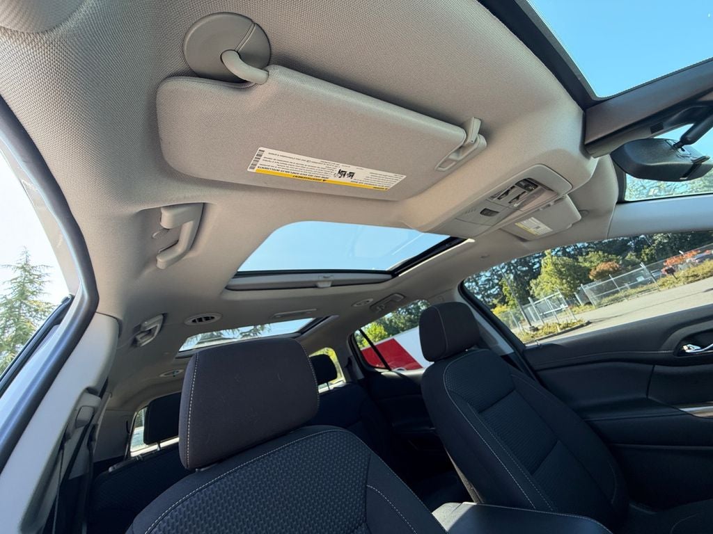 2022 GMC Acadia SLE