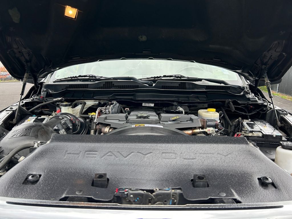 2016 RAM 3500 Laramie LOW MILES!