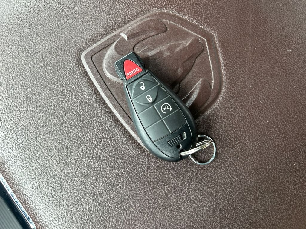 2016 RAM 3500 Laramie LOW MILES!