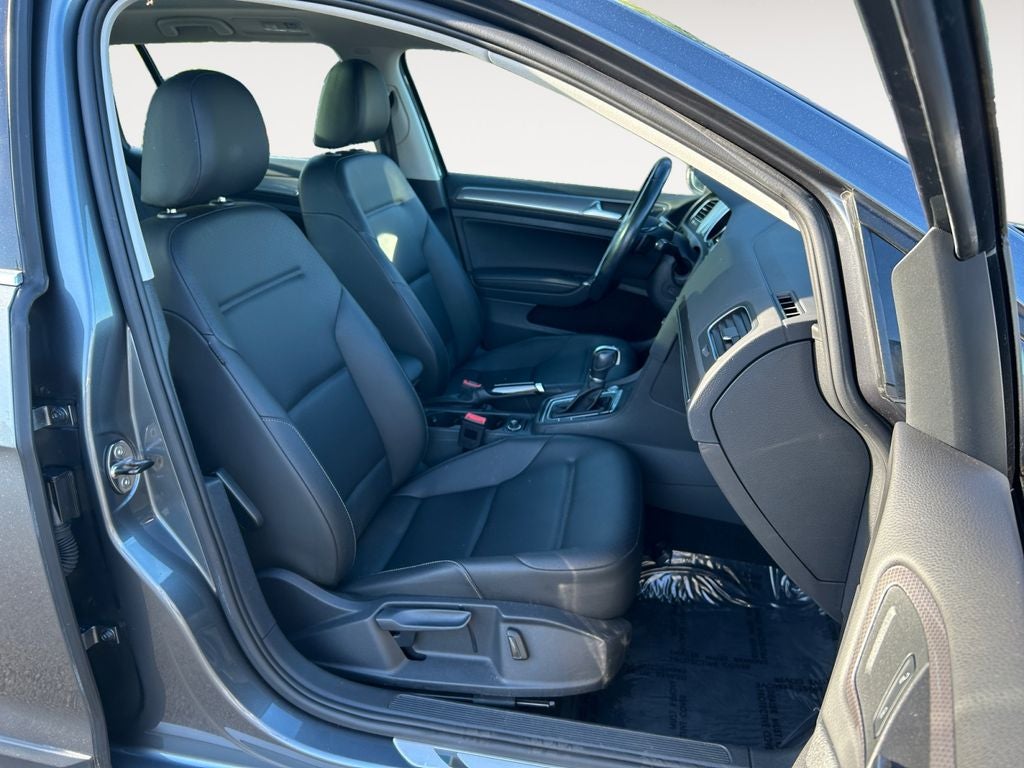 2017 Volkswagen Golf Alltrack TSI SE 4Motion