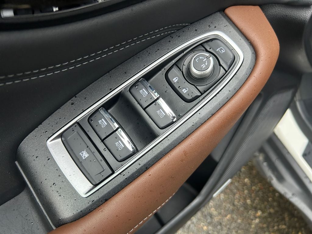 2025 Subaru Outback Touring XT