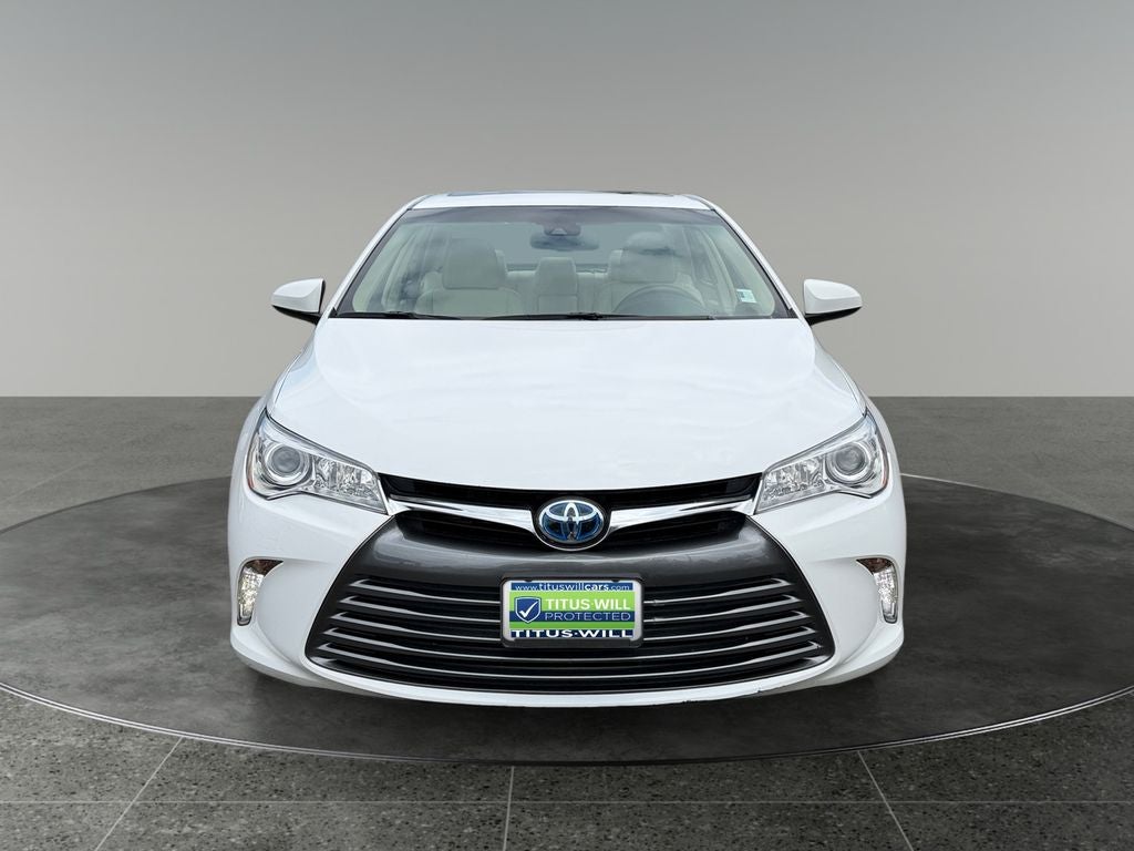 2016 Toyota Camry Hybrid XLE