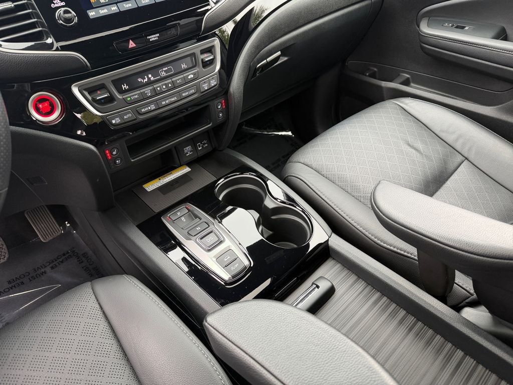 2023 Honda Passport Elite