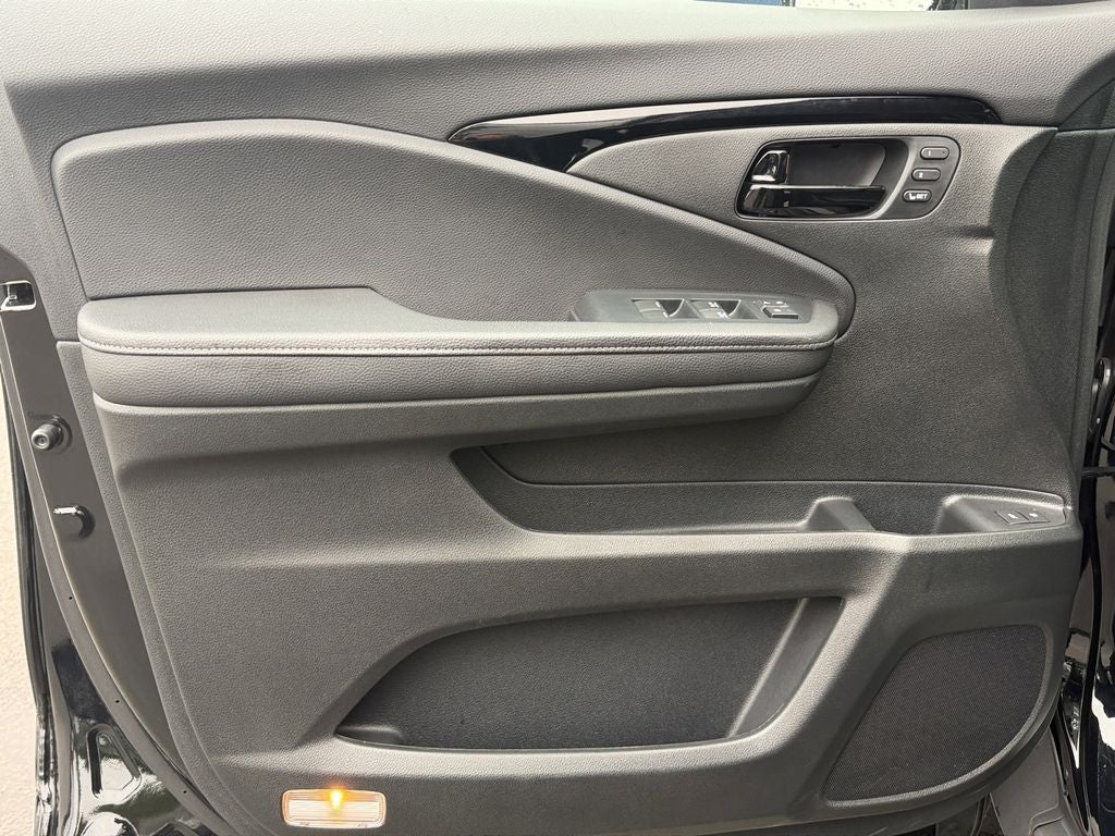 2023 Honda Passport Elite