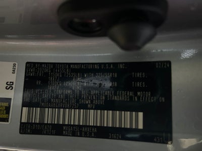 2024 Toyota Corolla Cross XLE