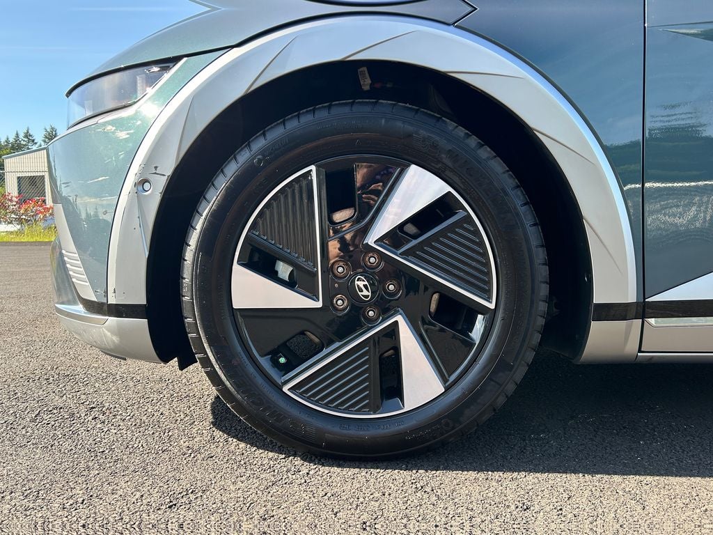 2025 Hyundai IONIQ 5 Limited