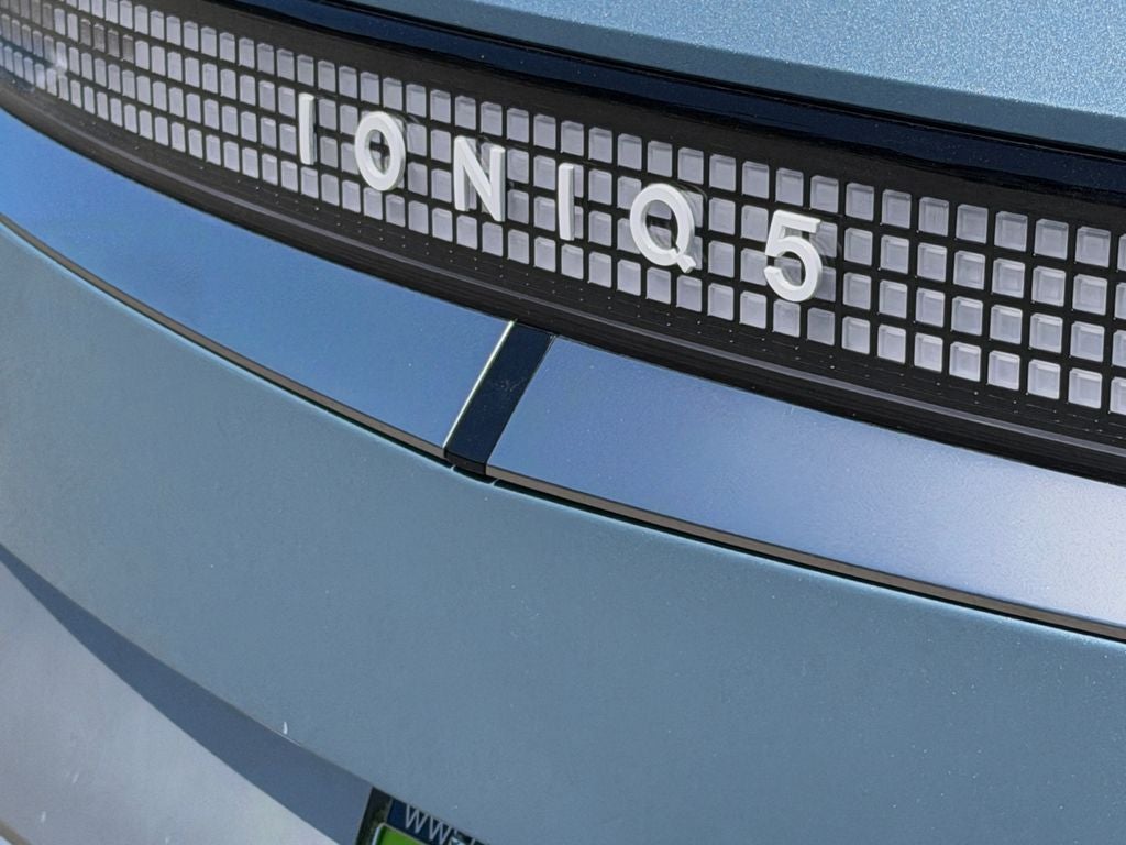 2025 Hyundai IONIQ 5 Limited