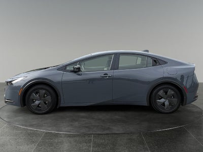 2025 Toyota Prius Plug-In Hybrid SE