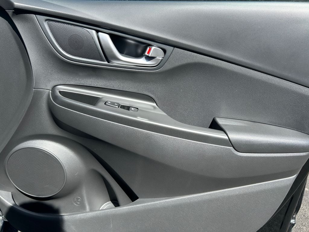 2023 Hyundai Kona Electric SEL