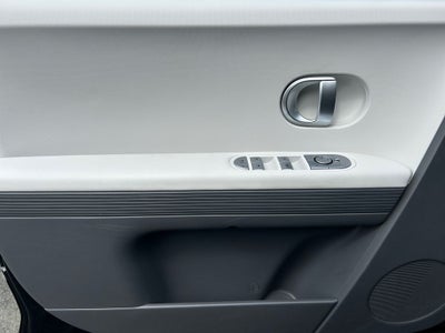 2023 Hyundai IONIQ 5 SE