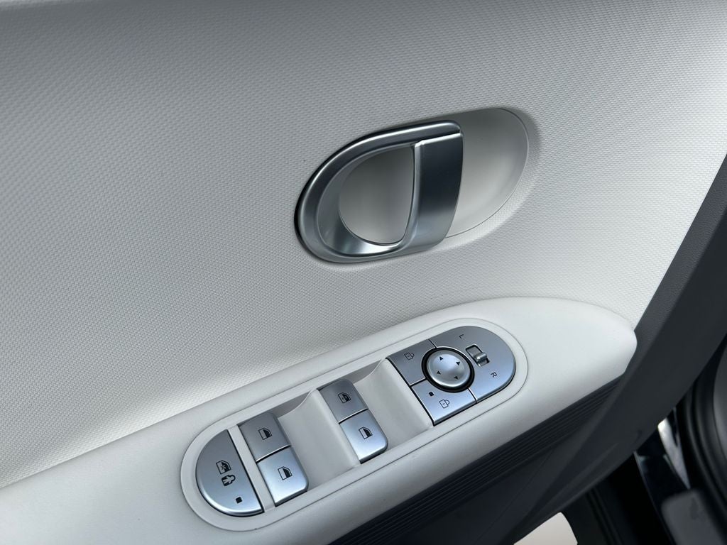 2023 Hyundai IONIQ 5 SE