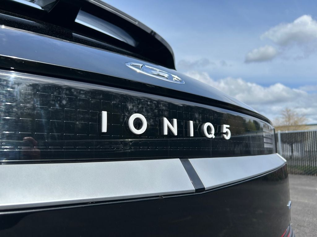 2023 Hyundai IONIQ 5 SE