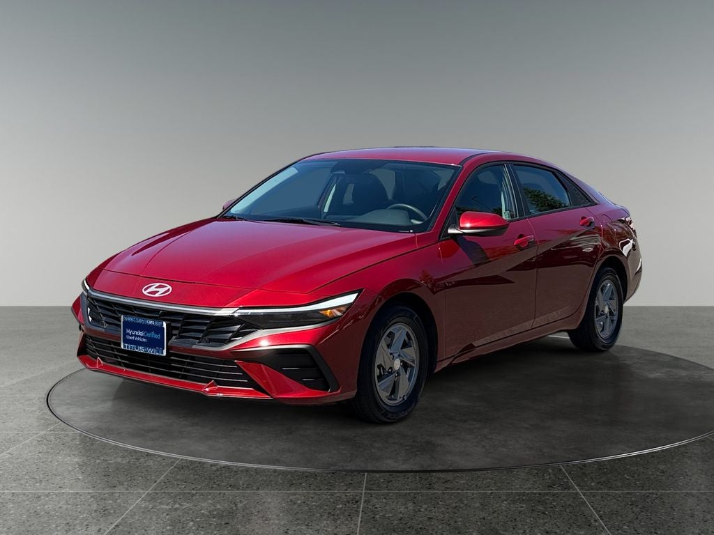 2025 Hyundai Elantra SE