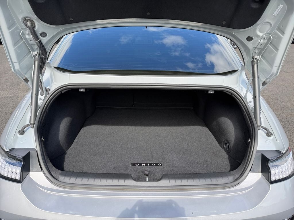 2024 Hyundai IONIQ 6 Limited