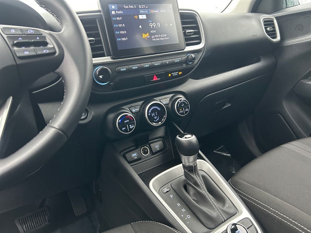 2025 Hyundai Venue SEL