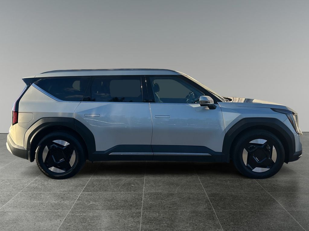 2024 Kia EV9 Wind