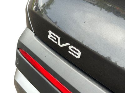 2024 Kia EV9 Wind