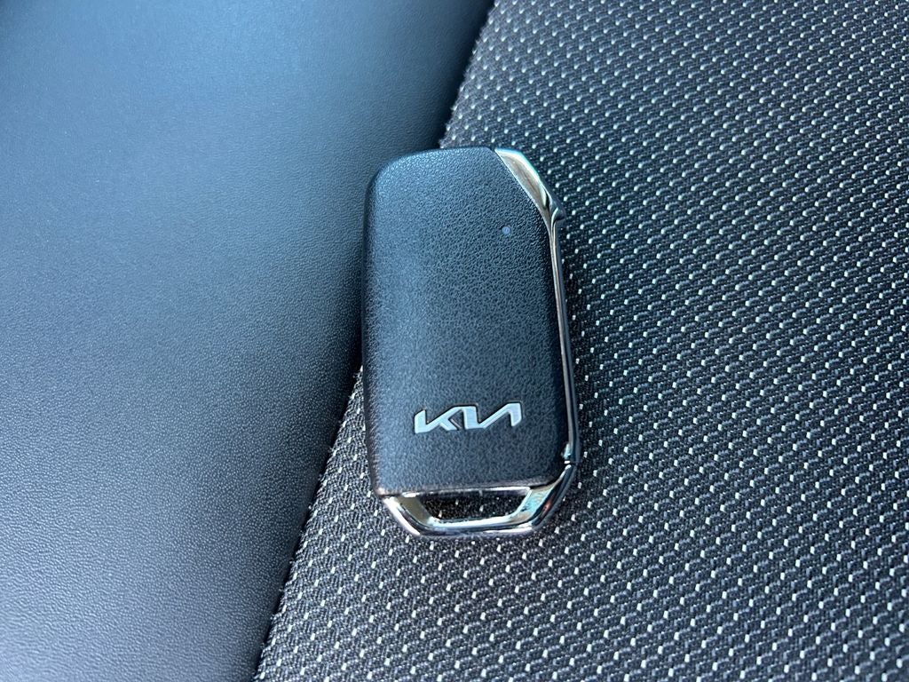 2024 Kia EV6 Light