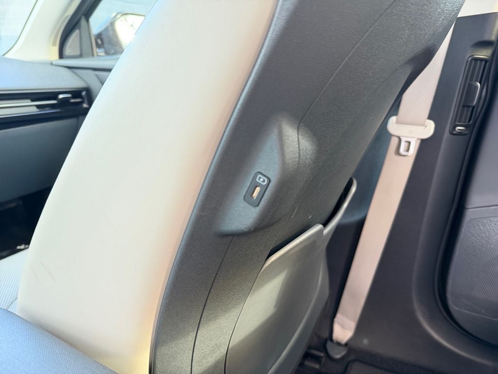 2023 Kia EV6 Wind