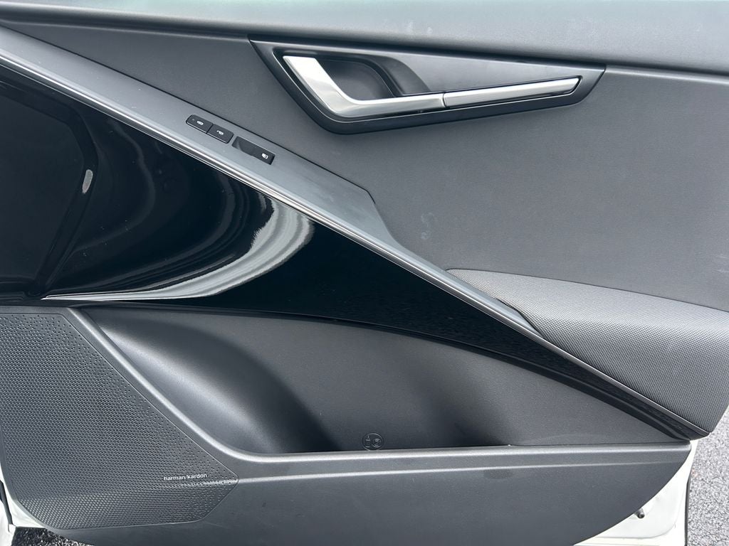 2023 Kia Niro EV Wave