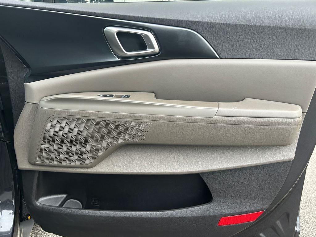 2025 Kia Carnival Hybrid LXS