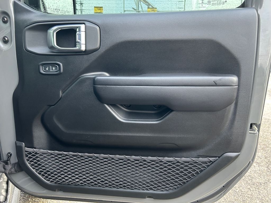 2021 Jeep Gladiator Willys