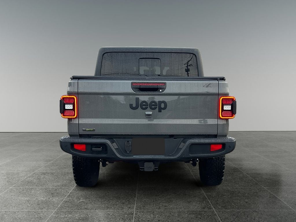2021 Jeep Gladiator Willys