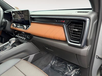 2025 GMC Canyon AT4