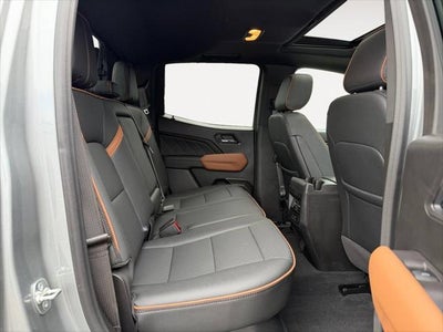 2025 GMC Canyon AT4