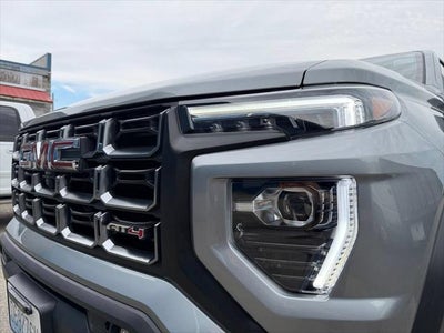 2025 GMC Canyon AT4