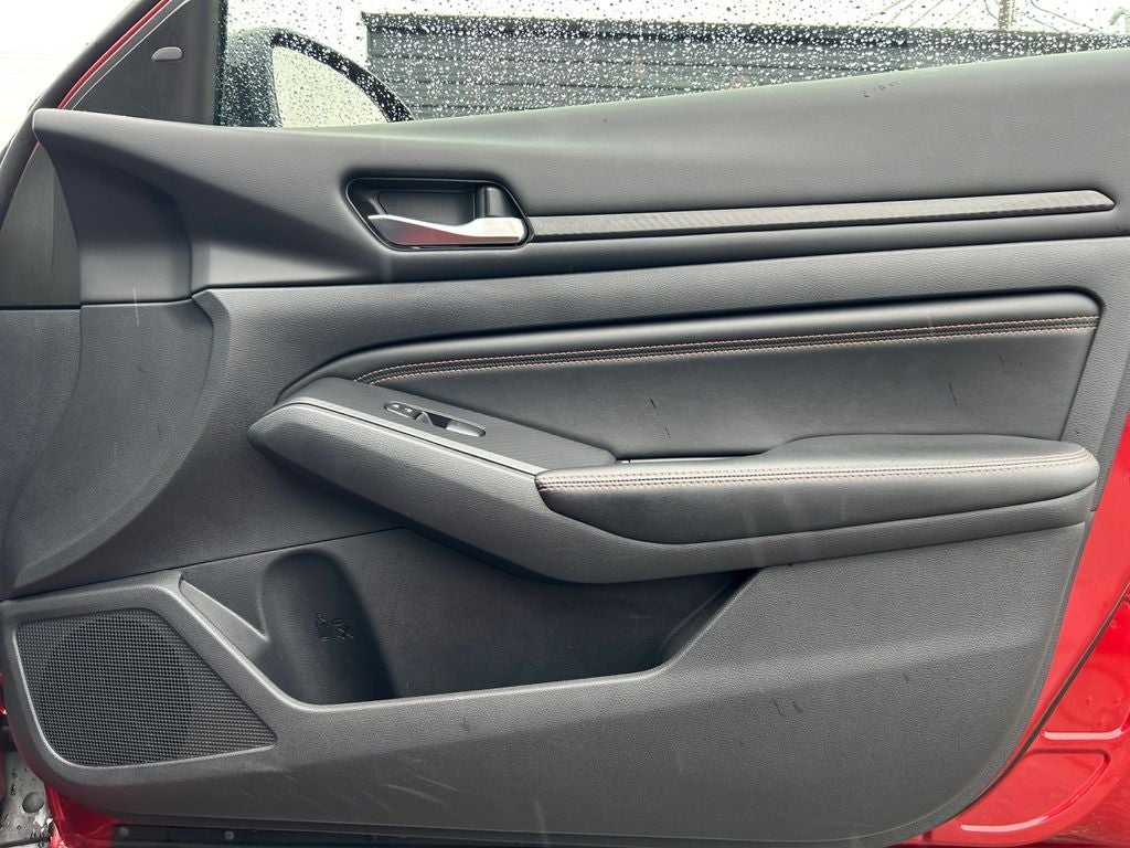 2022 Nissan Altima 2.5 SR AWD