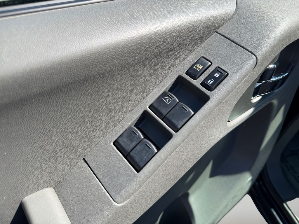 2012 Nissan Frontier SV