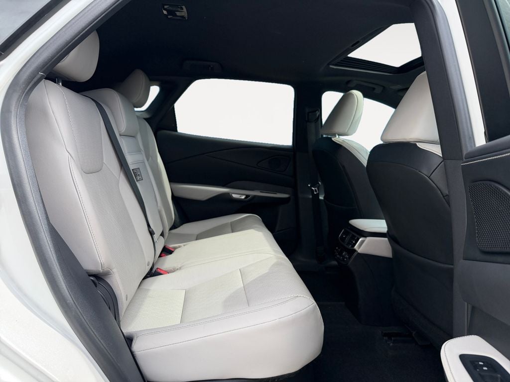 2023 Lexus RX 350 - Photo 23