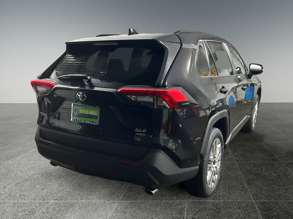 2025 Toyota RAV4 XLE Premium