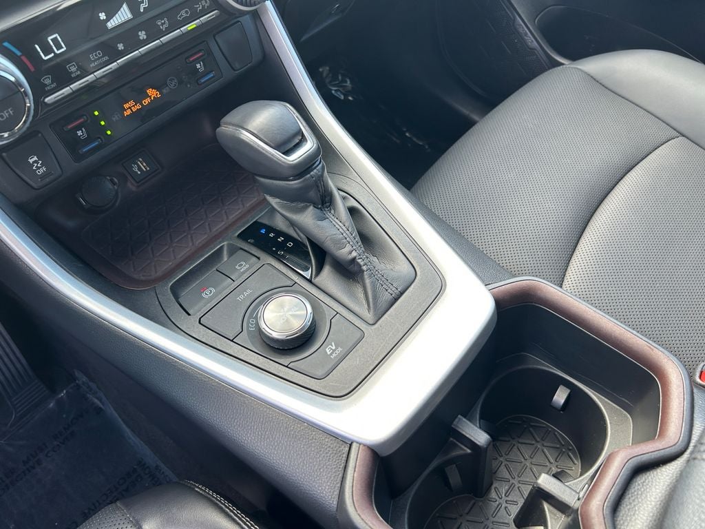 2024 Toyota RAV4 Limited - Photo 19
