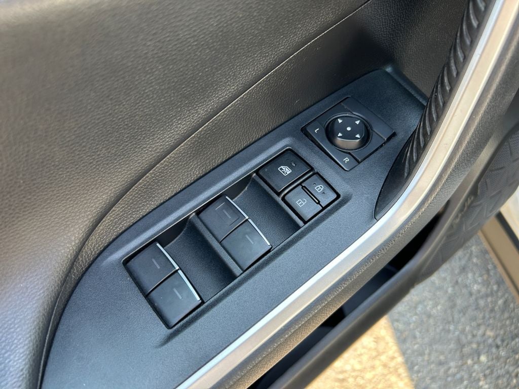 2023 Toyota RAV4 Adventure