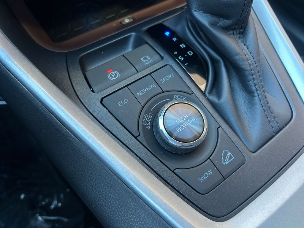 2025 Toyota RAV4 Limited