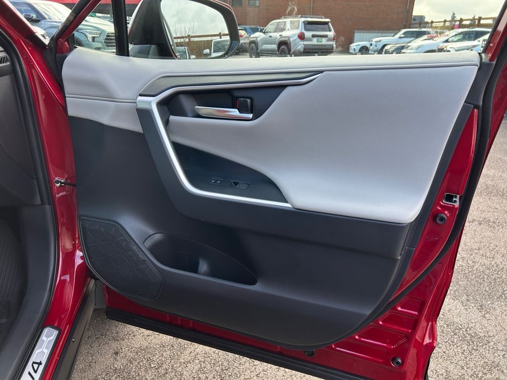 2025 Toyota RAV4 Limited