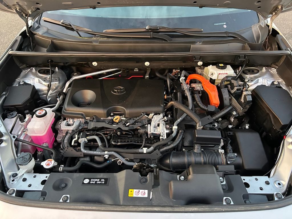 2021 Toyota RAV4 Hybrid XLE