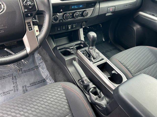 2021 Toyota TACOMA SR5 SR5 V6