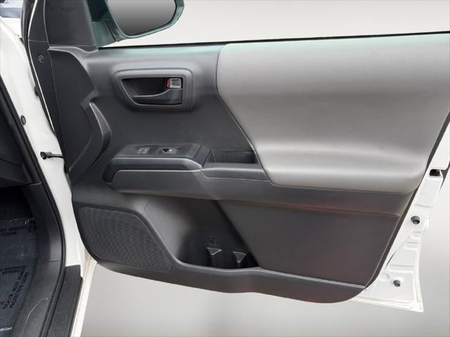 2022 Toyota Tacoma SR V6