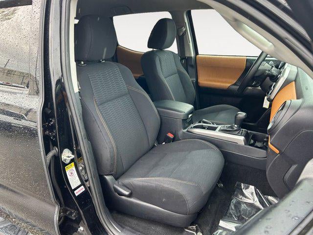 2017 Toyota TACOMA SR5 SR5 V6