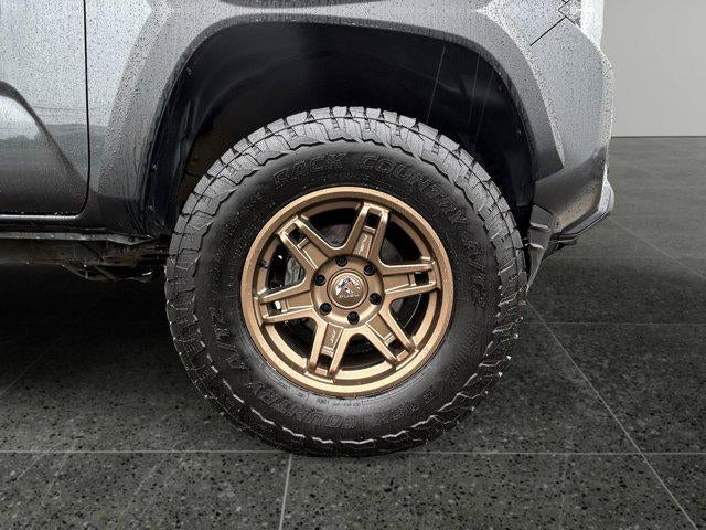 2023 Toyota TACOMA SR5 SR5 V6