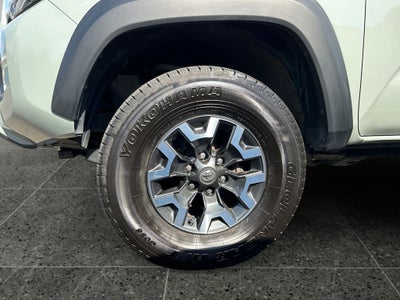2022 Toyota TACOMA TRD OFFRD TRD Off-Road V6