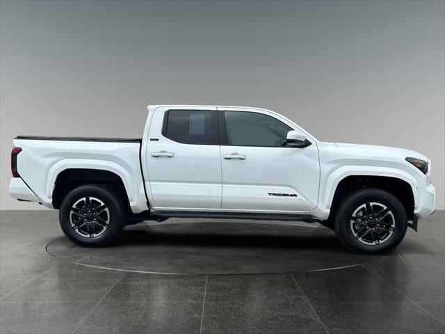 2025 Toyota TACOMA SR5 SR5