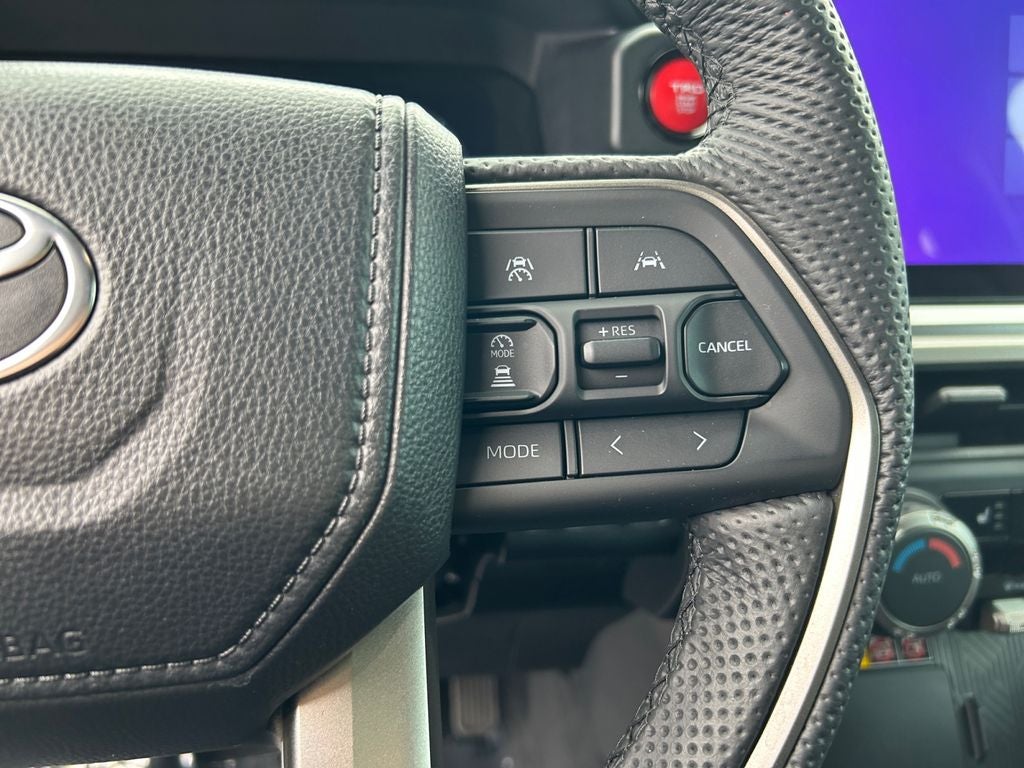 2024 Toyota TACOMA TRD OFFRD TRD Off-Road 1 OWNER