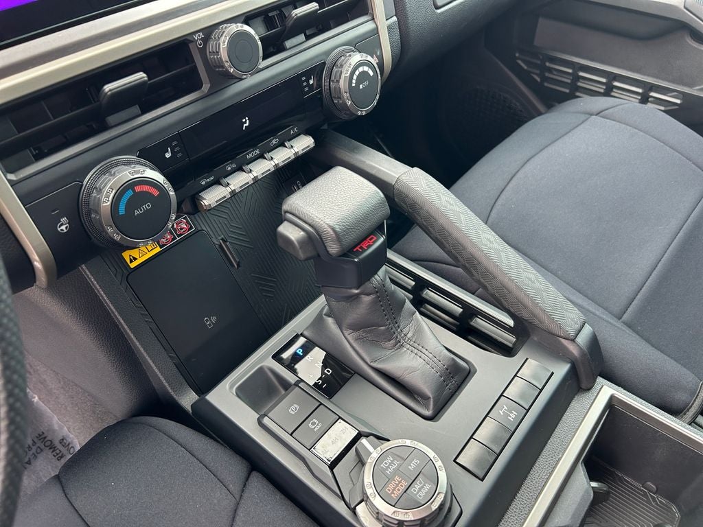 2024 Toyota TACOMA TRD OFFRD TRD Off-Road 1 OWNER