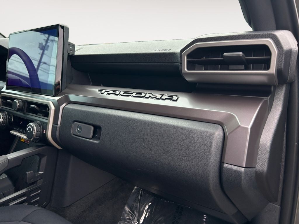 2024 Toyota TACOMA TRD OFFRD TRD Off-Road 1 OWNER