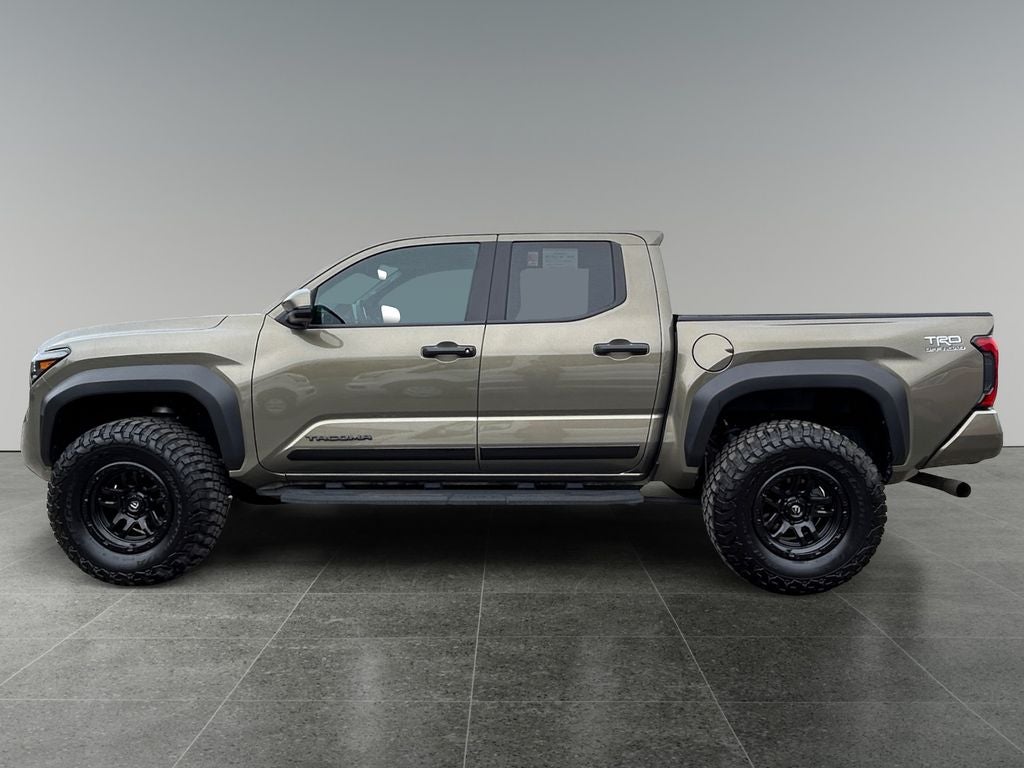 2024 Toyota TACOMA TRD OFFRD TRD Off-Road 1 OWNER